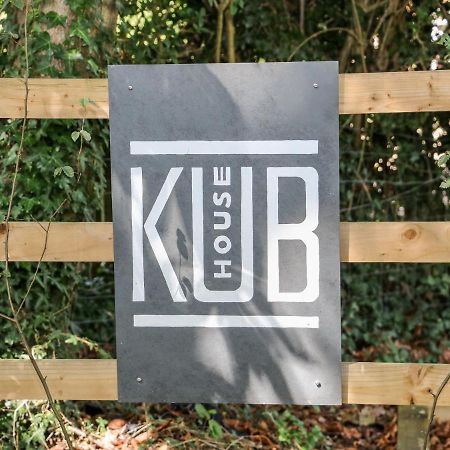 Kub House Villa Tring Kültér fotó