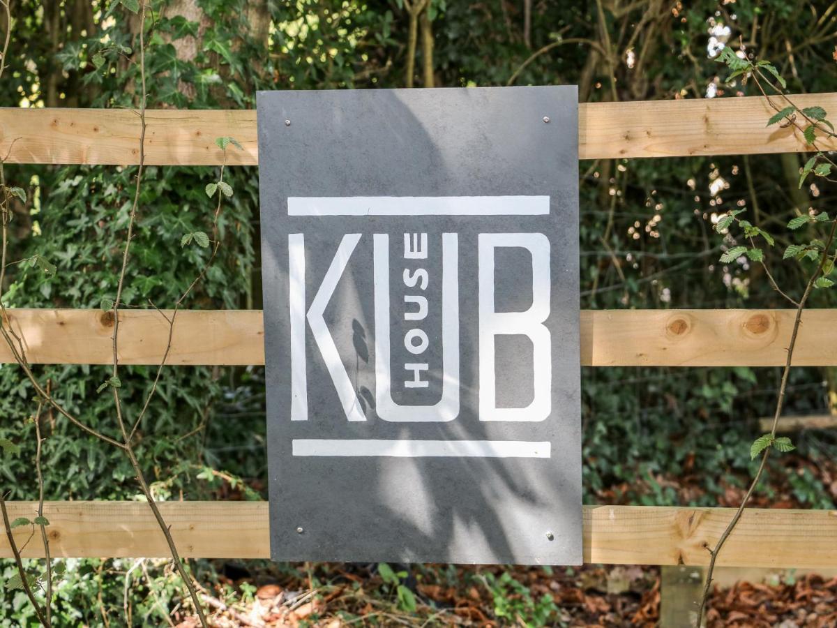 Kub House Villa Tring Kültér fotó
