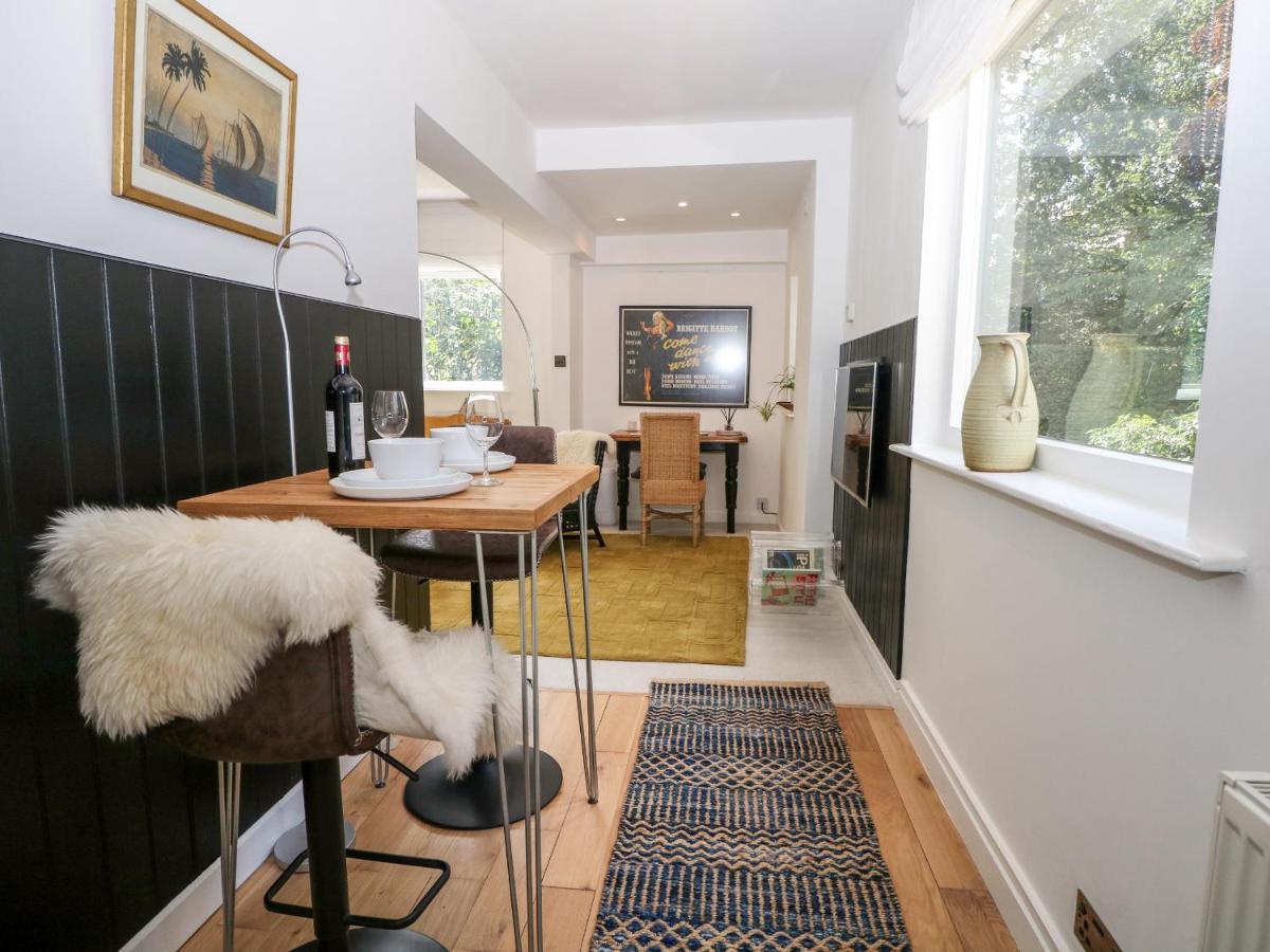 Kub House Villa Tring Kültér fotó